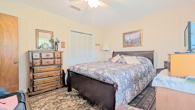 761 County Rd 45, Headland, AL 36345