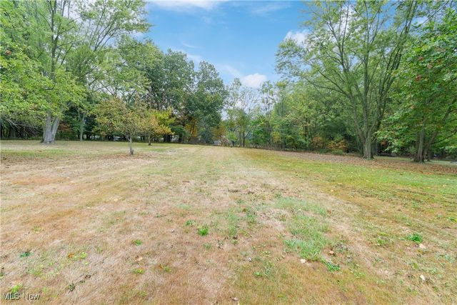 1649 Betz Drive, Akron, OH 44306