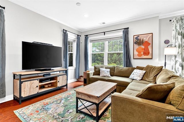 58 Elston Court, Wanaque, NJ 07420