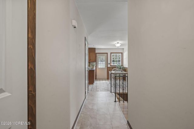 959 Old York Road, East Windsor, NJ 08520