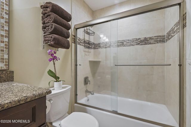 959 Old York Road, East Windsor, NJ 08520