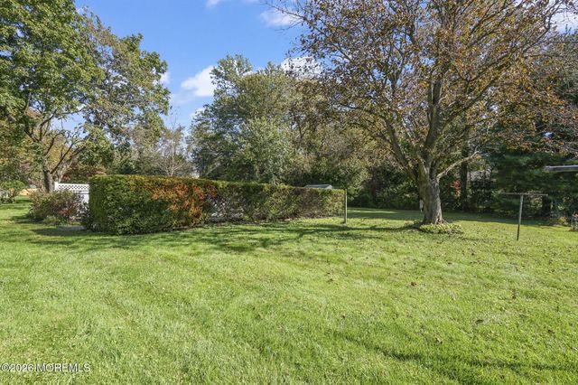 959 Old York Road, East Windsor, NJ 08520