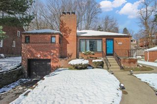 1533 Williamsburg Place, Churchill Boro, PA 15235