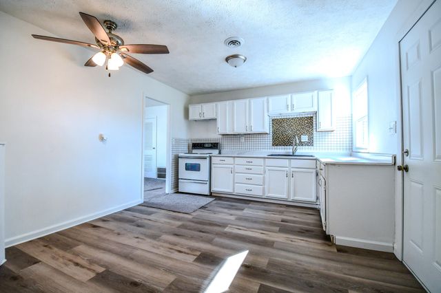 128 Marchmont Drive 128 Marchmont Drive, Fairborn, OH 45324