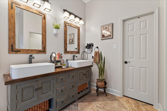 5916 Deer Run Drive, Mckinney, TX 75070