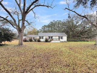 1613 Cavanaugh Road, Walterboro, SC 29488