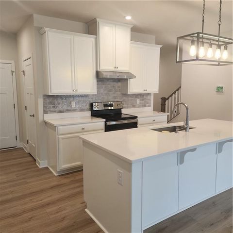 168 Salt Lake Lane, Hoschton, GA 30548