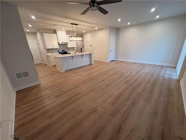 168 Salt Lake Lane, Hoschton, GA 30548