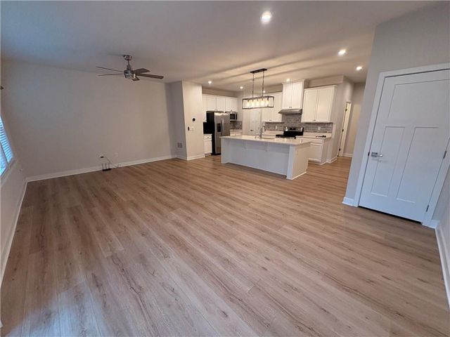 168 Salt Lake Lane, Hoschton, GA 30548