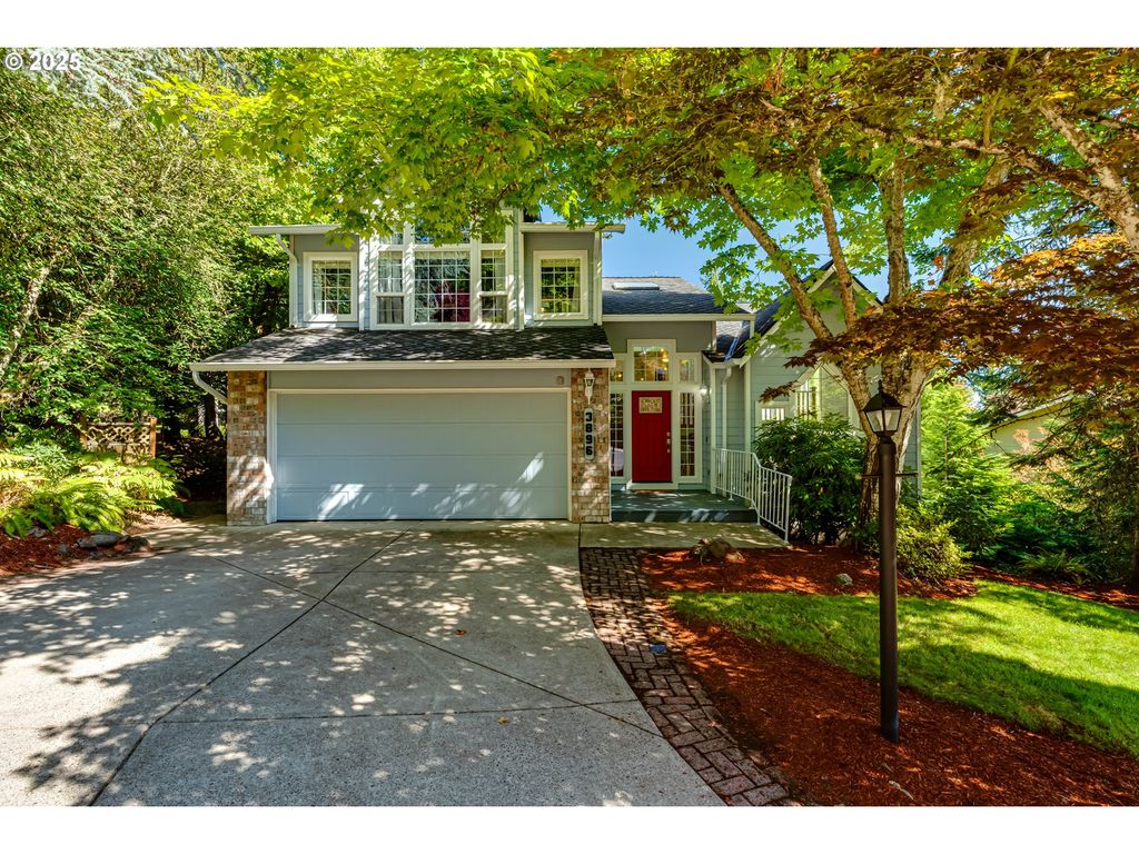 3896 ASHFORD Dr, Eugene, OR 97405