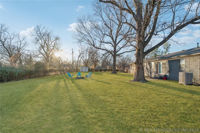 8778 E 170th Street S, Bixby, OK 74008