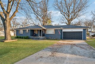 8778 E 170th Street S, Bixby, OK 74008