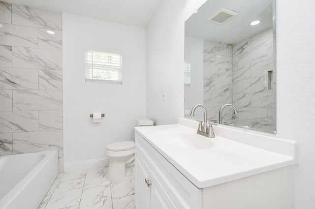 5814 Belneath Street, Houston, TX 77033