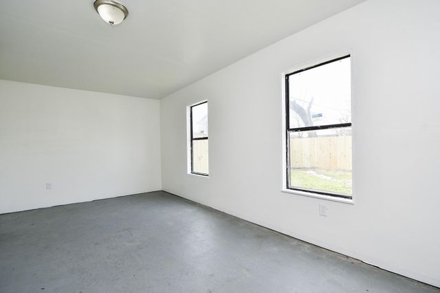 5814 Belneath Street, Houston, TX 77033