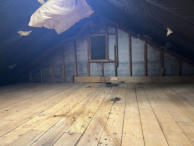 18 Crown St, Spencer, MA 01562