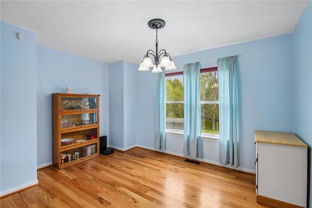 311 Alverstone, Henrietta, NY 14586