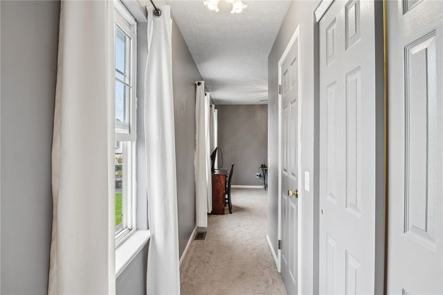 311 Alverstone, Henrietta, NY 14586