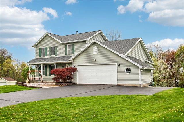 311 Alverstone, Henrietta, NY 14586