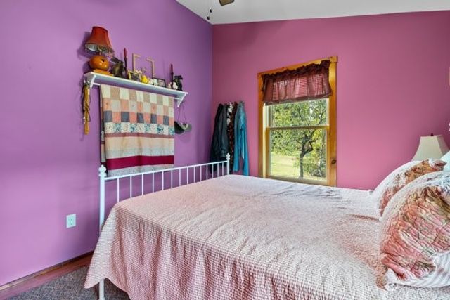 033 Alden Avenue, Portsmouth, RI 02872