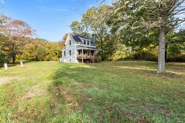 033 Alden Avenue, Portsmouth, RI 02872