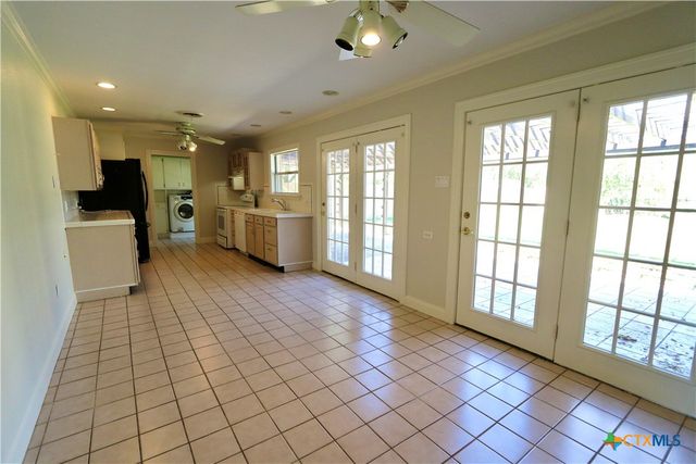 2131 Mountainview Drive, Waco, TX 76710