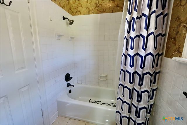 2131 Mountainview Drive, Waco, TX 76710