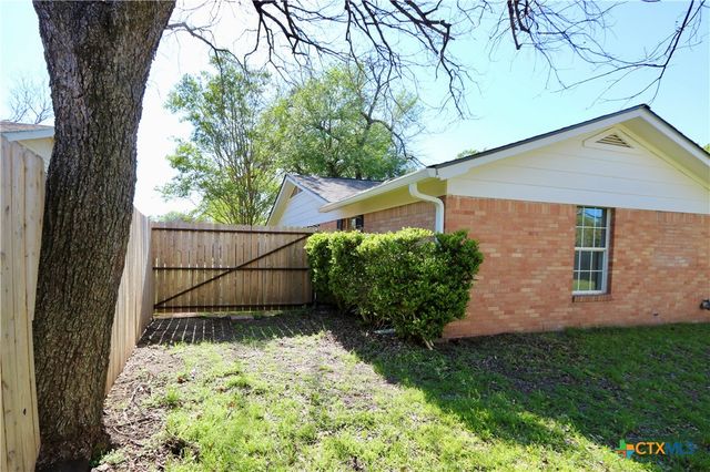 2131 Mountainview Drive, Waco, TX 76710