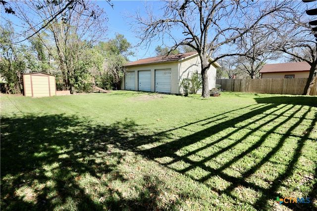 2131 Mountainview Drive, Waco, TX 76710
