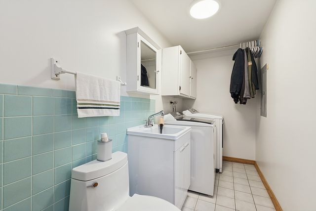 15120 Spruce Lane, Oak Forest, IL 60452