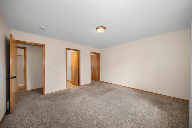 15304 N Wilson Ct, Mead, WA 99021