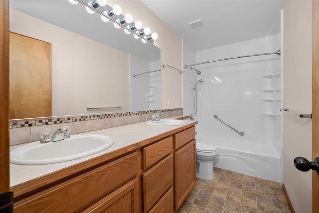 15304 N Wilson Ct, Mead, WA 99021