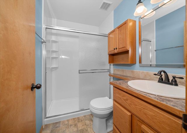 15304 N Wilson Ct, Mead, WA 99021