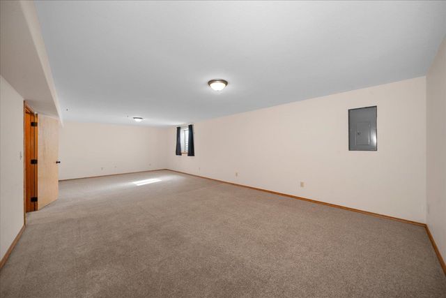 15304 N Wilson Ct, Mead, WA 99021