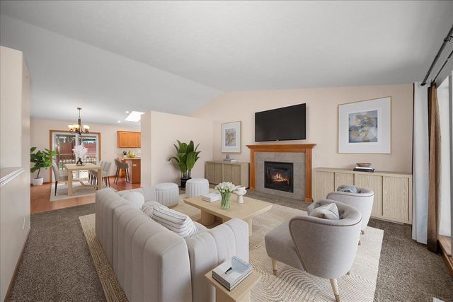 15304 N Wilson Ct, Mead, WA 99021