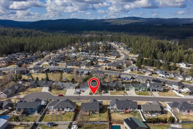 15304 N Wilson Ct, Mead, WA 99021