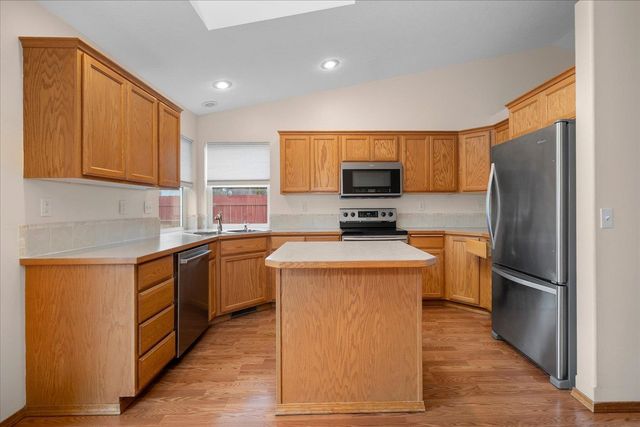 15304 N Wilson Ct, Mead, WA 99021