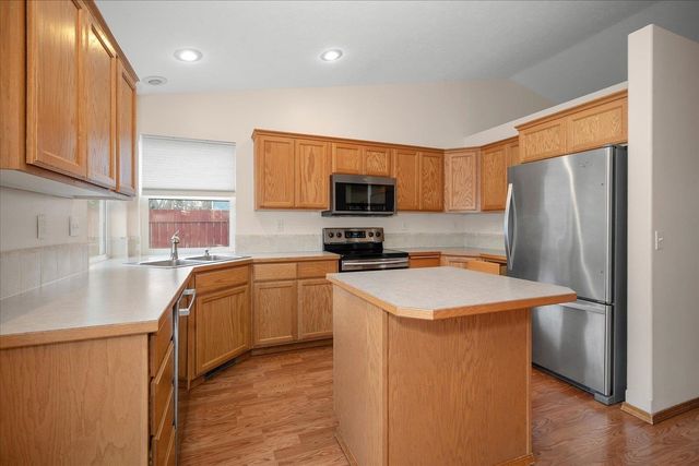 15304 N Wilson Ct, Mead, WA 99021