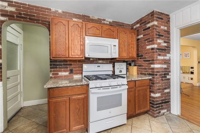 106 Martin Street, Pawtucket, RI 02861
