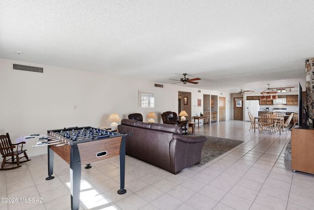 8710 N Hickory Drive, Tucson, AZ 85704