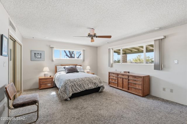 8710 N Hickory Drive, Tucson, AZ 85704