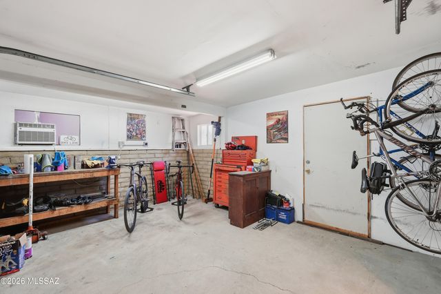 8710 N Hickory Drive, Tucson, AZ 85704