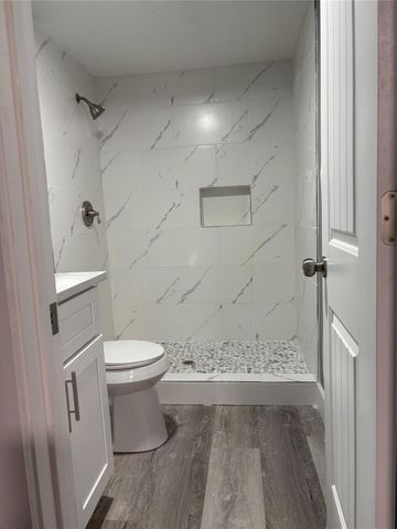 5159 Dumore Drive, Houston, TX 77048