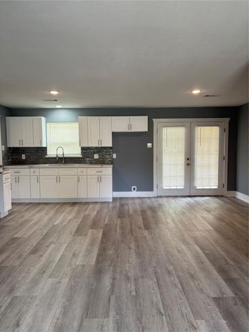 5159 Dumore Drive, Houston, TX 77048