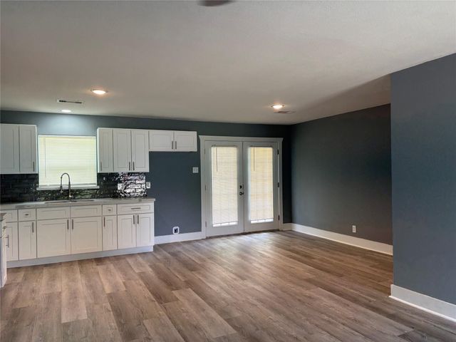 5159 Dumore Drive, Houston, TX 77048