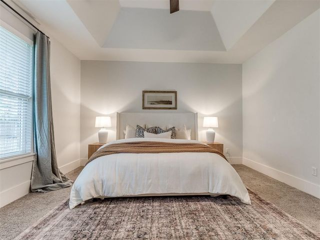 516 Sailboat Bridge Way, Edmond, OK 73034