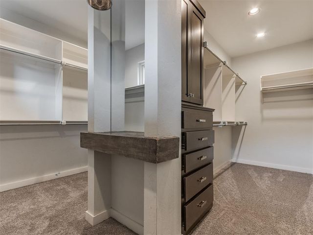 516 Sailboat Bridge Way, Edmond, OK 73034