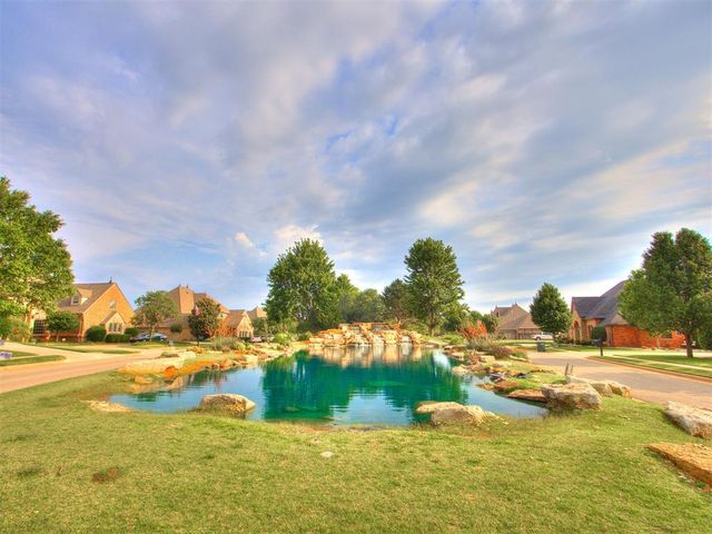 516 Sailboat Bridge Way, Edmond, OK 73034