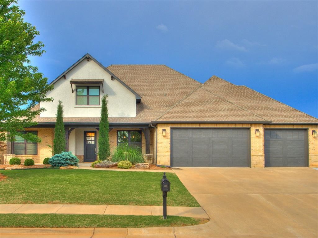 516 Sailboat Bridge Way, Edmond, OK 73034