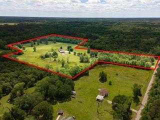 505 County Road 1660, Liberty, TX 77575