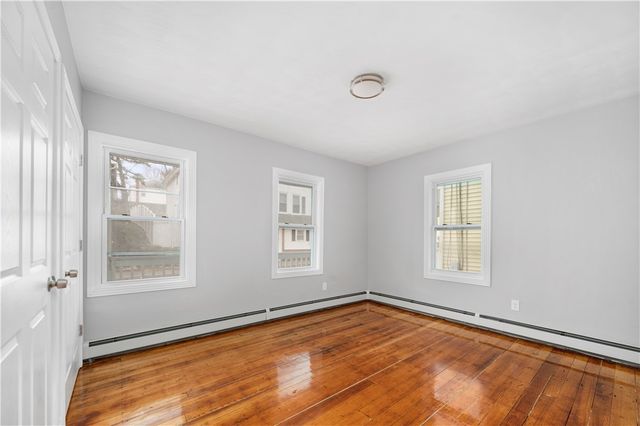 92 Spring Street, Lincoln, RI 02838